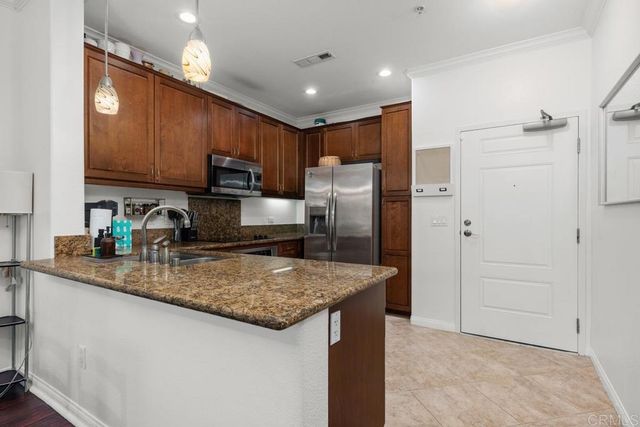 3887 Pell Place 126, San Diego, CA 92130