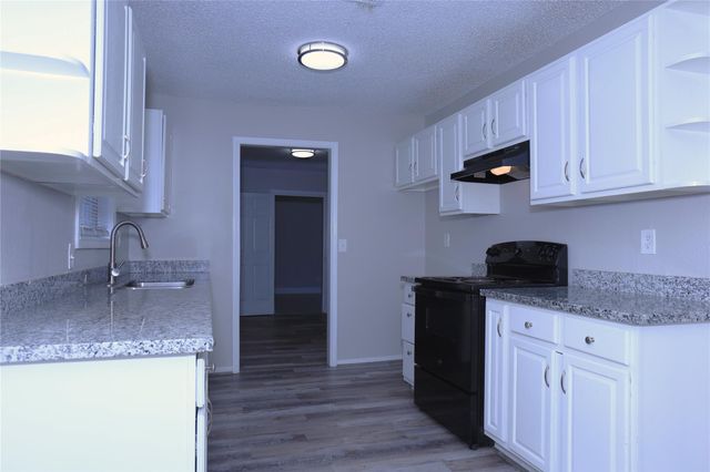 1117 County Road 515, Brazoria, TX 77422