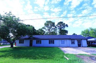 1117 County Road 515, Brazoria, TX 77422