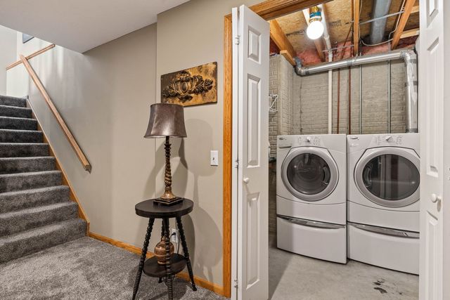 3421 Meadow Court, Bettendorf, IA 52722