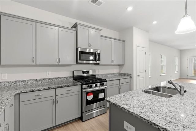 503 Denton Drive, Adairsville, GA 30103