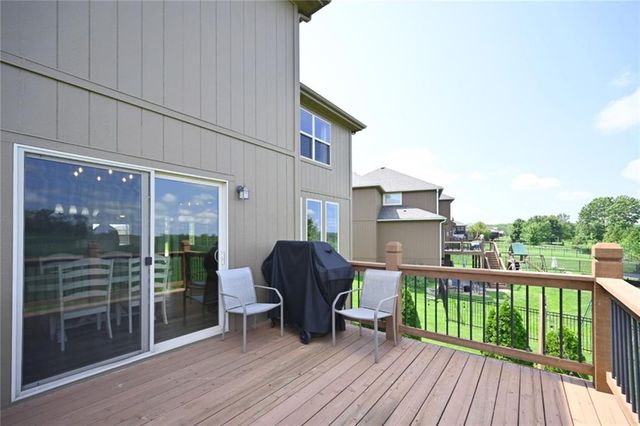 17380 NW 130th Terrace, Platte City, MO 64079