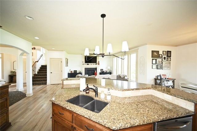 17380 NW 130th Terrace, Platte City, MO 64079