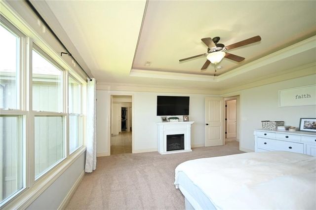17380 NW 130th Terrace, Platte City, MO 64079