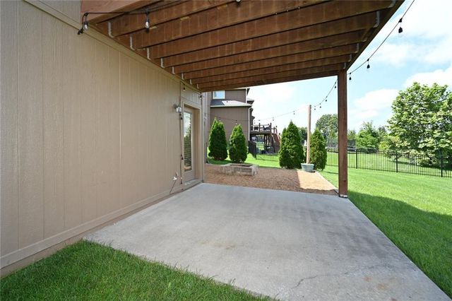 17380 NW 130th Terrace, Platte City, MO 64079