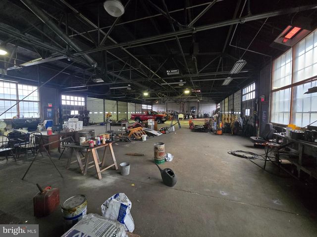 404 MONROEVILLE RD, Monroeville, NJ 08343