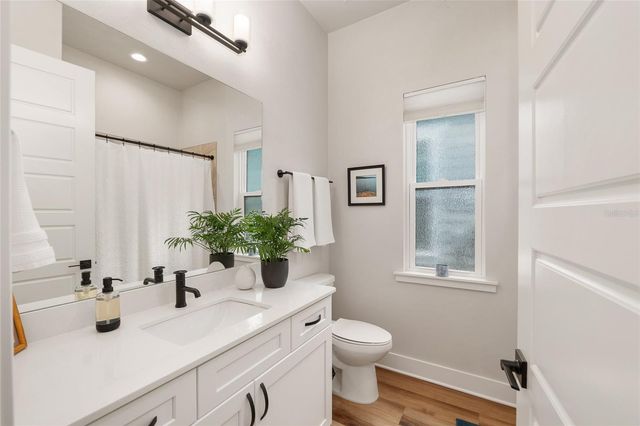 1186 NW 132ND BOULEVARD, Newberry, FL 32669