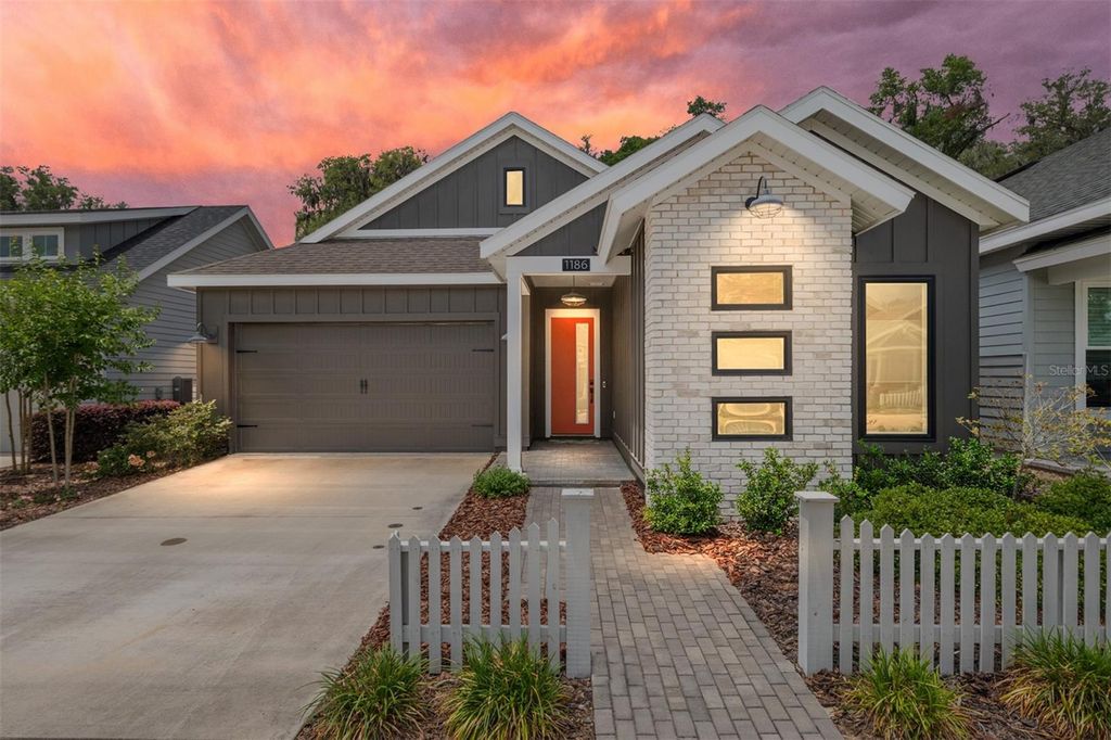 1186 NW 132ND BOULEVARD, Newberry, FL 32669