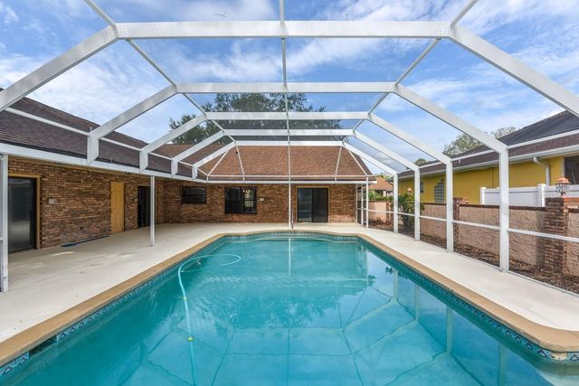 24 LAKE VISTA WAY, Ormond Beach, FL 32174