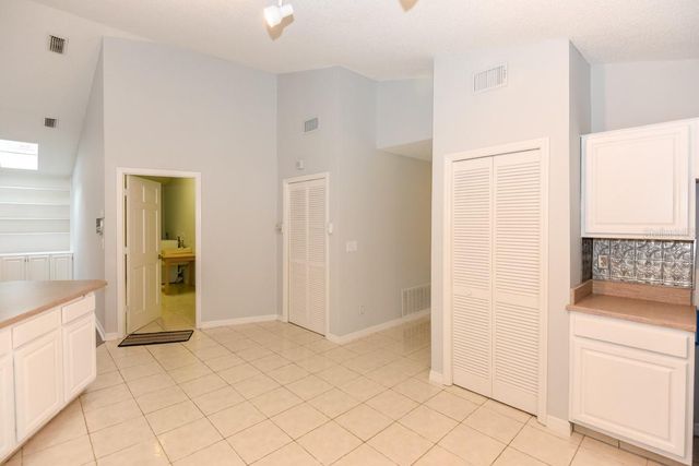 24 LAKE VISTA WAY, Ormond Beach, FL 32174
