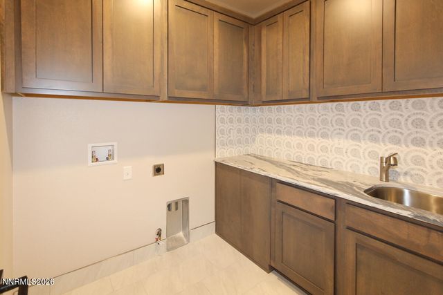 1836 Helman Drive, Gardnerville, NV 89410