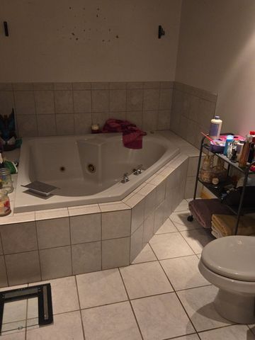 2931 Crabapple Lane, Hobart, IN 46342