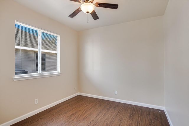 819 Sonny DR, Leander, TX 78641