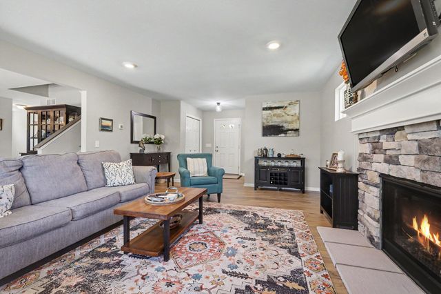 348 Park Place Drive Ne, Rockford City, MI 49341