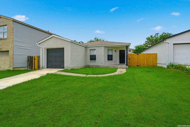 3718 CANDLEBLUFF DR, San Antonio, TX 78244