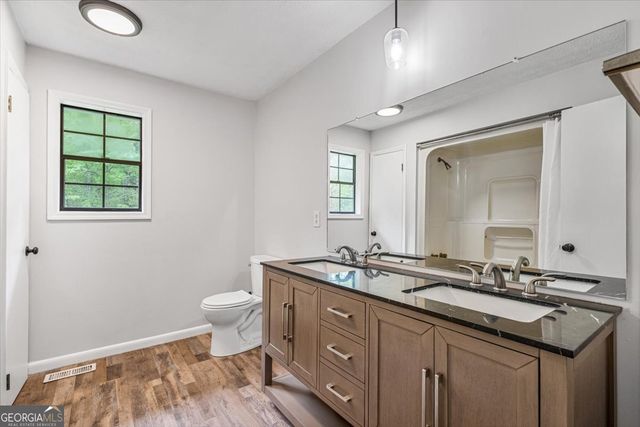 134 Old Gumlog Road, Blairsville, GA 30512