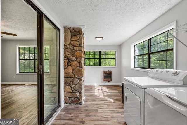 134 Old Gumlog Road, Blairsville, GA 30512