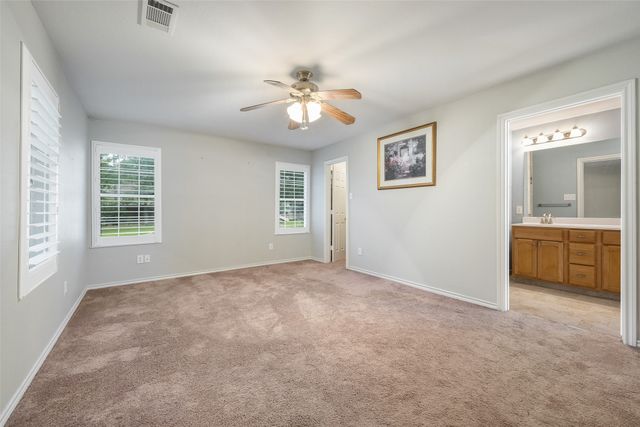 109 Castlewood Road, Enchanted Oaks, TX 75156