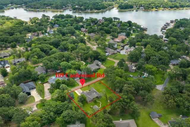 109 Castlewood Road, Enchanted Oaks, TX 75156