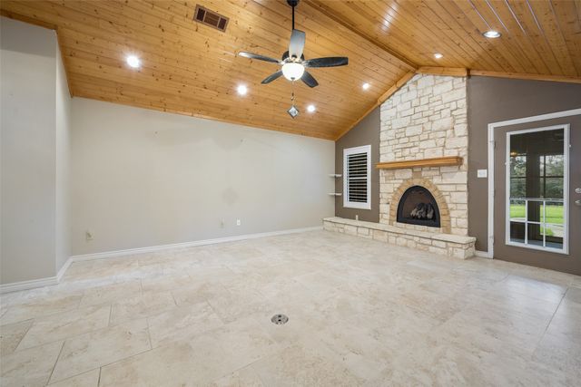 109 Castlewood Road, Enchanted Oaks, TX 75156