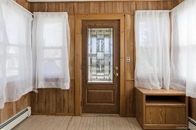 126 Grant Street, Centerport, NY 11721