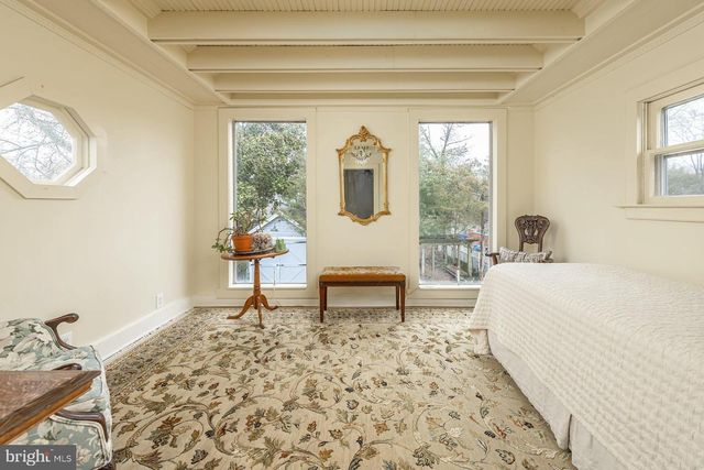 37 N MAIN ST, Mullica Hill, NJ 08062