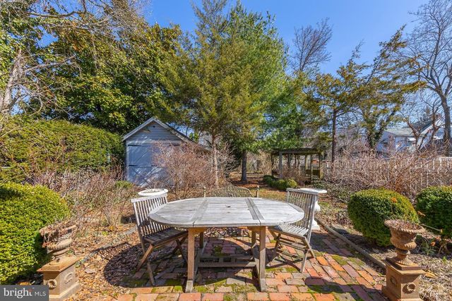 37 N MAIN ST, Mullica Hill, NJ 08062