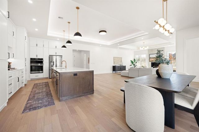 10049 SW 27th Street, Yukon, OK 73099