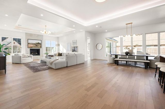 10049 SW 27th Street, Yukon, OK 73099