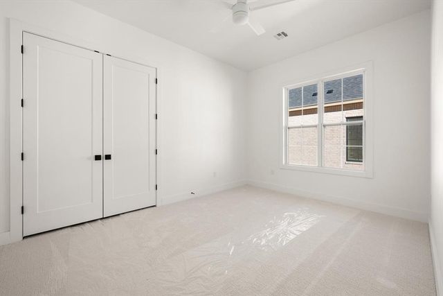 10049 SW 27th Street, Yukon, OK 73099