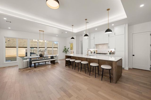 10049 SW 27th Street, Yukon, OK 73099