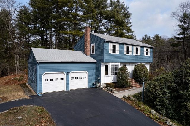 16 Rocky Lane, Medfield, MA 02052