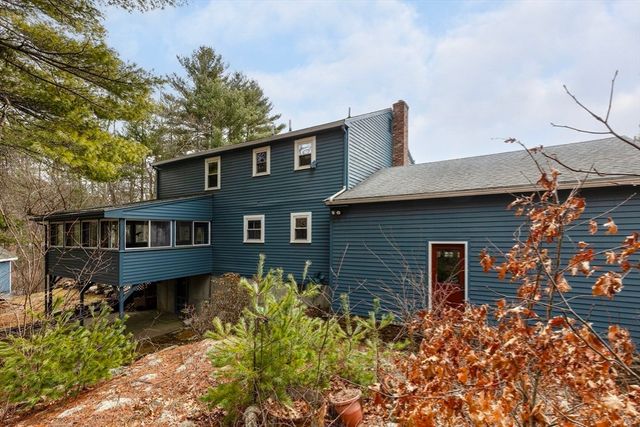 16 Rocky Lane, Medfield, MA 02052