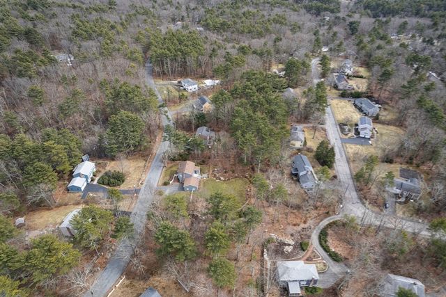 16 Rocky Lane, Medfield, MA 02052