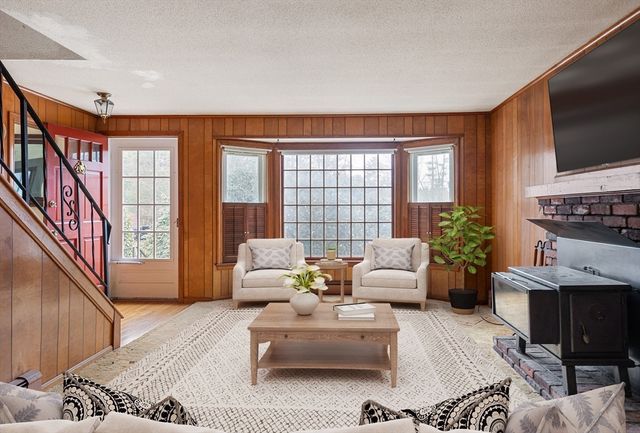 16 Rocky Lane, Medfield, MA 02052