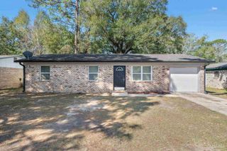 6203 Chicago Ave, Pensacola, FL 32526