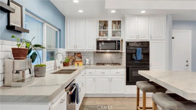 12871 Loretta Drive, Santa Ana, CA 92705