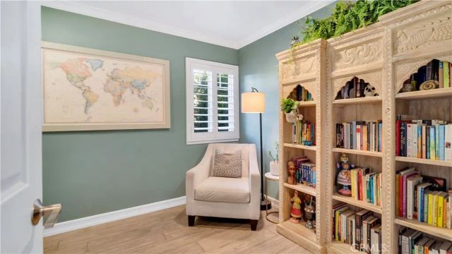 12871 Loretta Drive, Santa Ana, CA 92705