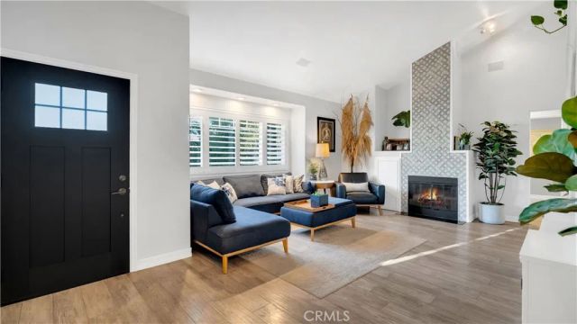 12871 Loretta Drive, Santa Ana, CA 92705