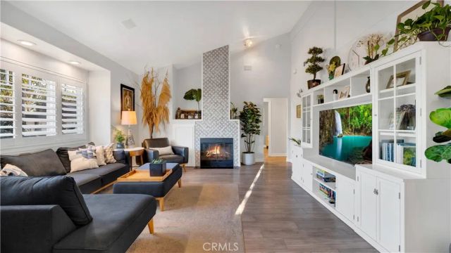12871 Loretta Drive, Santa Ana, CA 92705