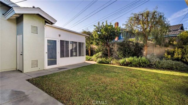 12871 Loretta Drive, Santa Ana, CA 92705