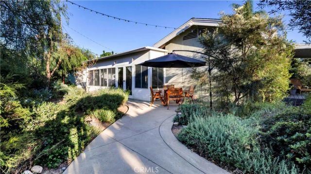 12871 Loretta Drive, Santa Ana, CA 92705