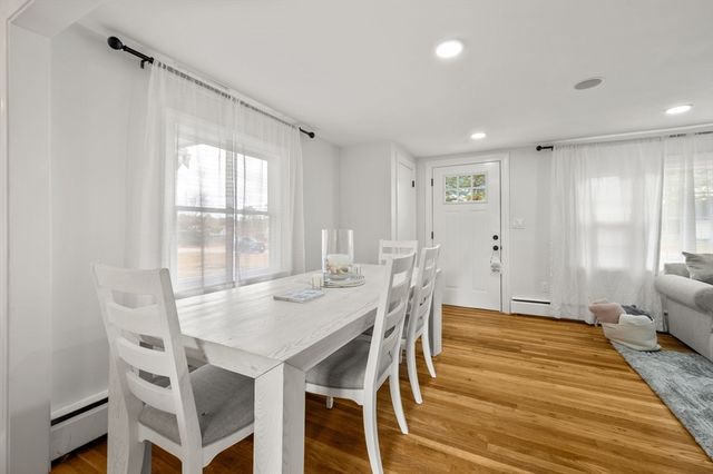 21 Hazelmoor Rd, Yarmouth, MA 02664