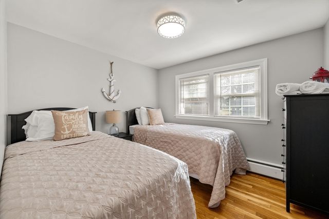 21 Hazelmoor Rd, Yarmouth, MA 02664