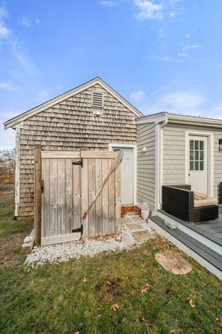 21 Hazelmoor Rd, Yarmouth, MA 02664