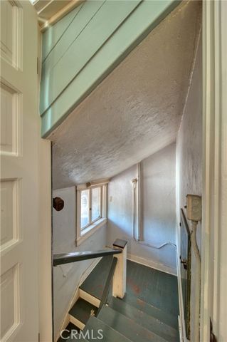 208 Highland Place, Monrovia, CA 91016