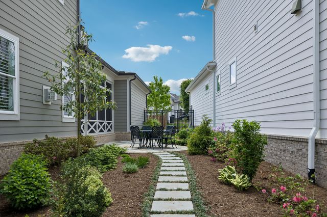 1007 Kathryn Ave, Franklin, TN 37064