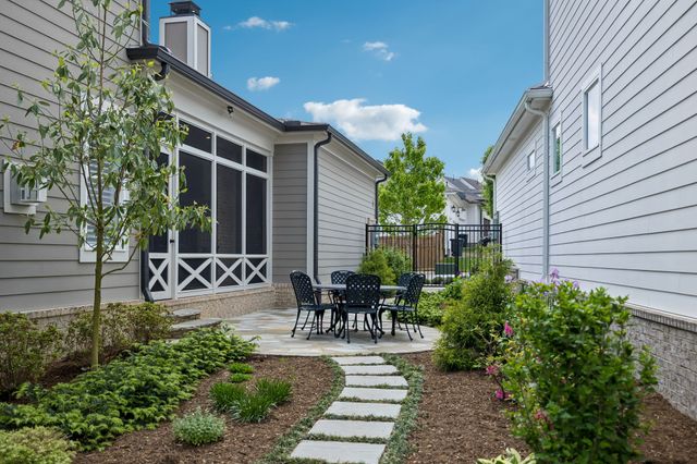 1007 Kathryn Ave, Franklin, TN 37064