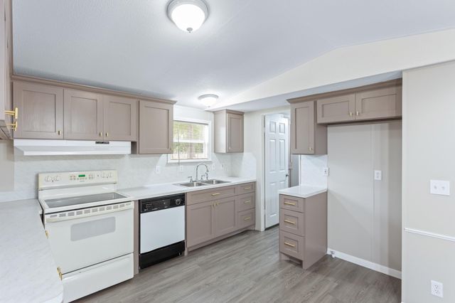 24990 Blackburn Drive, Splendora, TX 77372