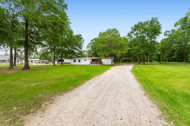 24990 Blackburn Drive, Splendora, TX 77372